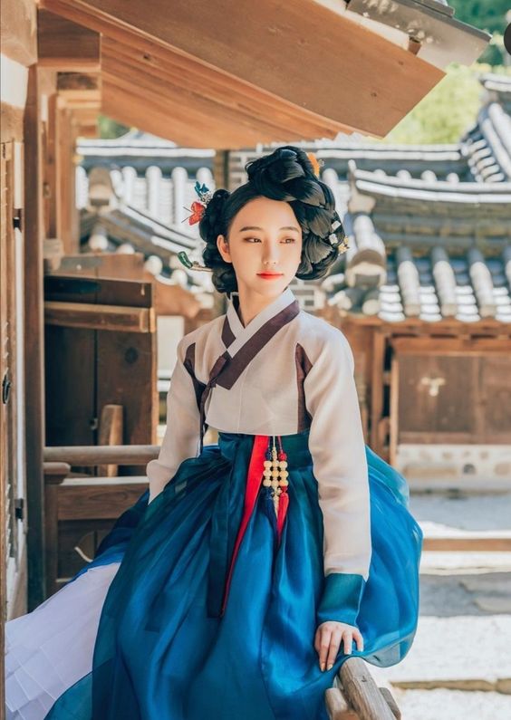 hanbok (3).jpg