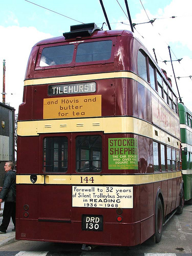 trolleybus